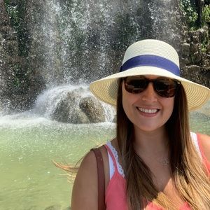 Meet your Posher, Allison